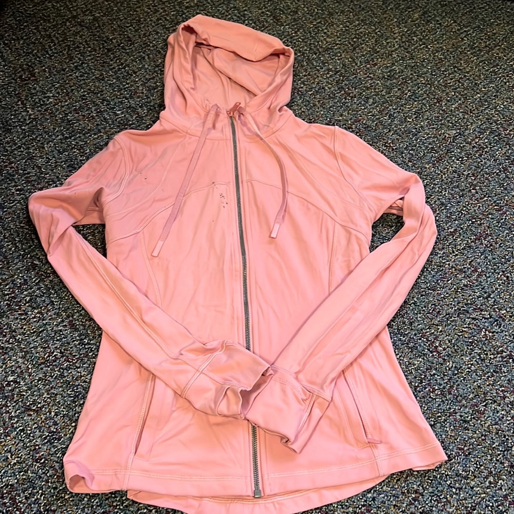 Lululemon Light Pink Scuba Zip Up. Lightly Worn. Size 8.